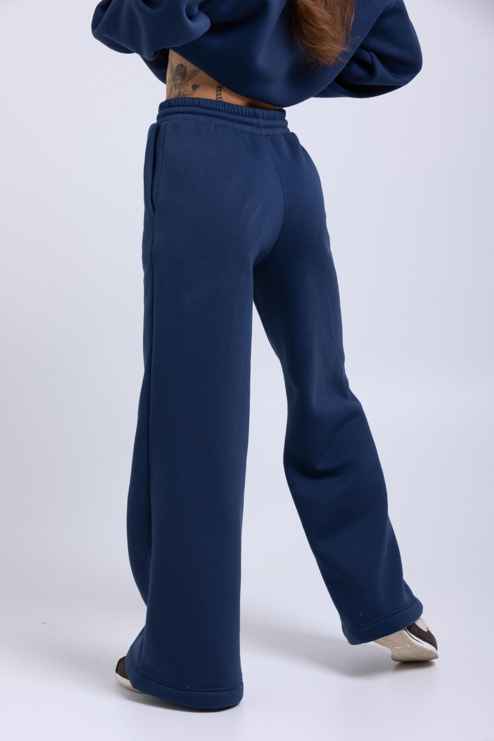 Spodnie dresowe typu szwedy - granatowy 3