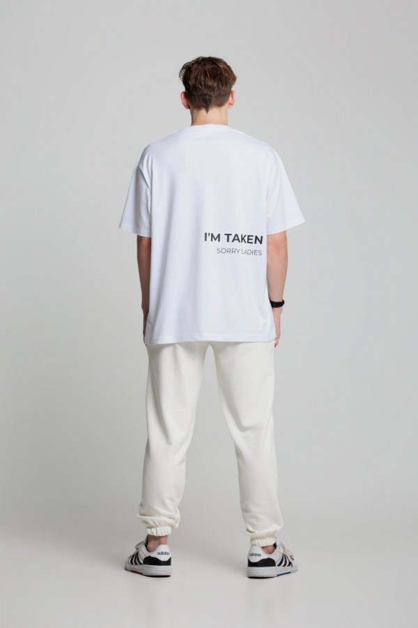 T-shirt bawełna z recyklingu oversize TAKEN nadruk czarny - biały 1