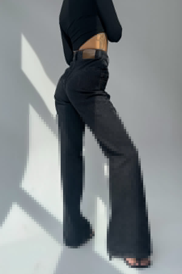 PREORDER 03/09 Spodnie jeansowe CLASSY dzwony z roztarciem damskie - denim czarny 5