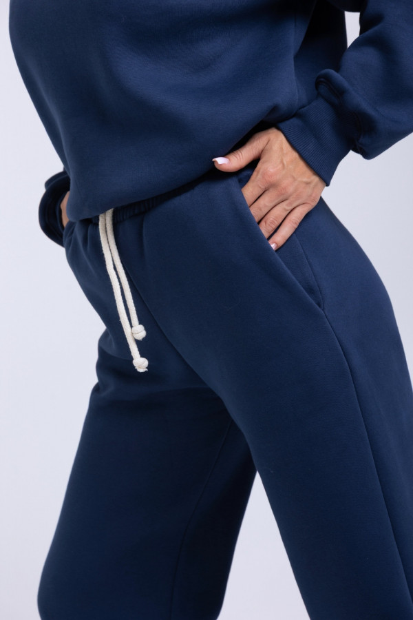 Spodnie dresowe typu szwedy - granatowy 4